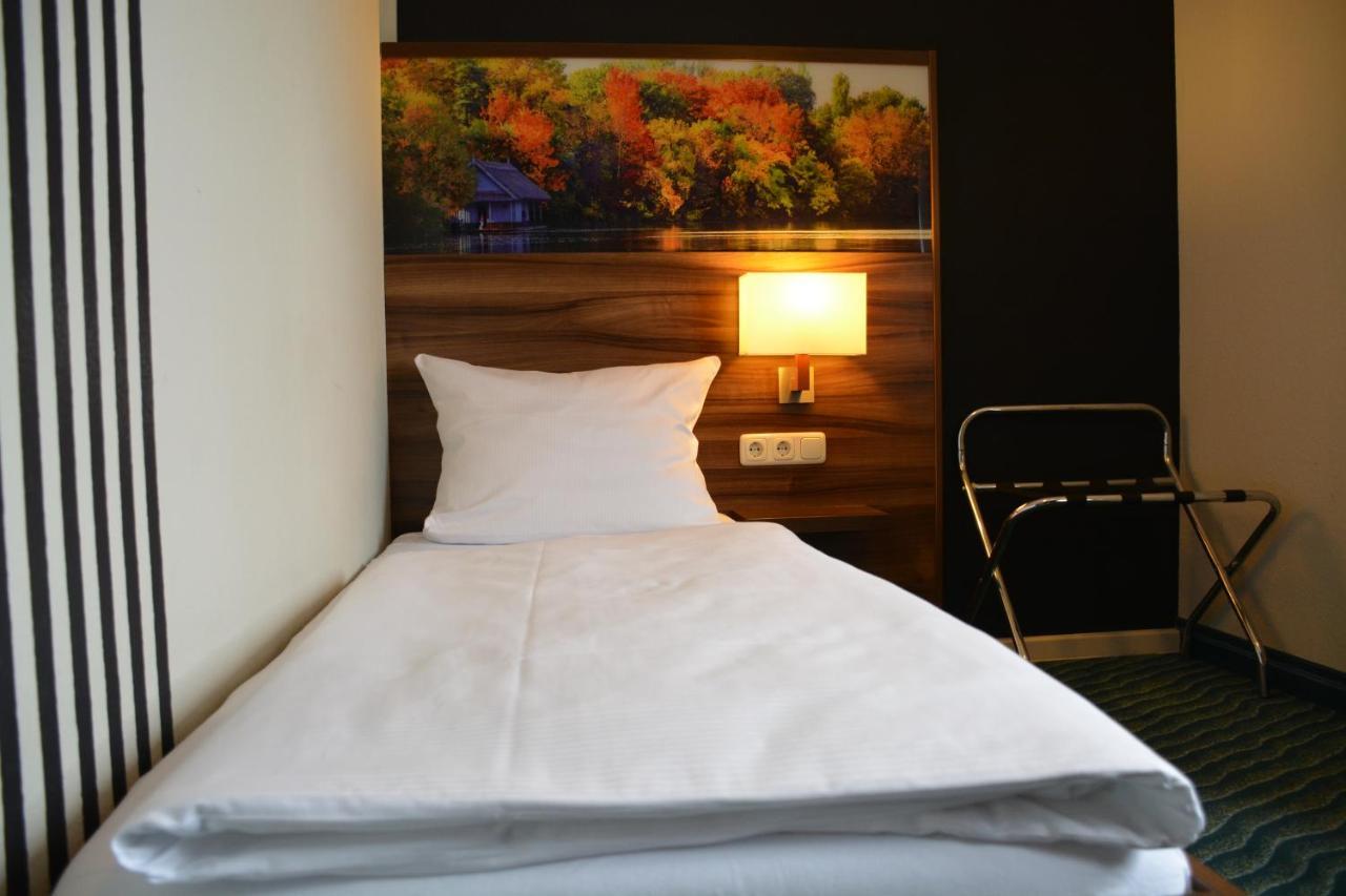 Rcadia Gaming House Bed & Breakfast Hamburg Luaran gambar
